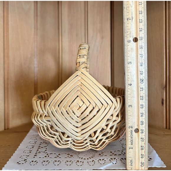 Vintage Handwoven Pastel Butt Basket Eye of God Egg Gathering Spring Easter - Picture 2 of 7